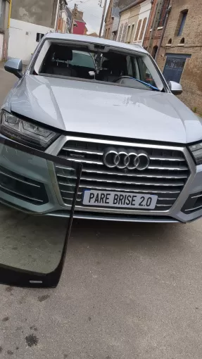 Remplacement de pare-brise sur Audi Q7 à Abbeville par PARE BRISE 2.0, Amiens, PARE BRISE 2.0