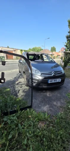 Remplacement de pare-brise sur un C4 Picasso à Arras, Amiens, PARE BRISE 2.0