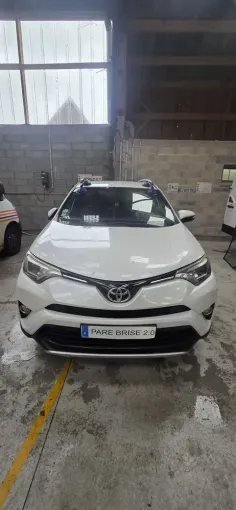 Intervention rapide et sans avance de frais sur un Toyota RAV4 à Gamache, Amiens, PARE BRISE 2.0