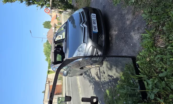 Remplacement de pare-brise sur un C4 Picasso à Arras, Amiens, PARE BRISE 2.0