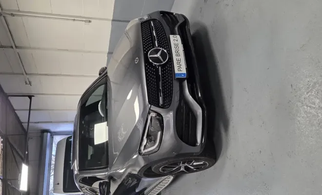 Intervention sur AMIENS pour une Mercedes classe GLC pour un remplacement de pare-brise à Amiens, Amiens, PARE BRISE 2.0